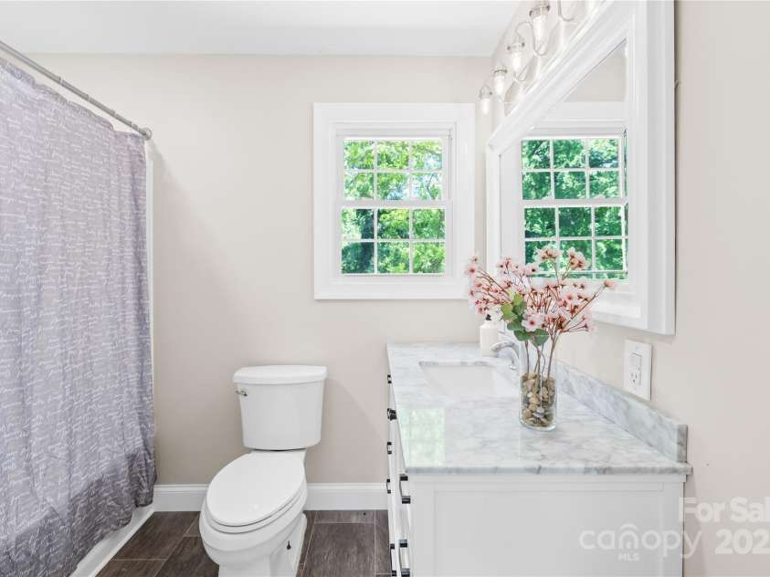 6012 Tuckaseegee Road, Charlotte, NC 28208.  MLS# CAR4252360, YatesRealty ID 31039. 