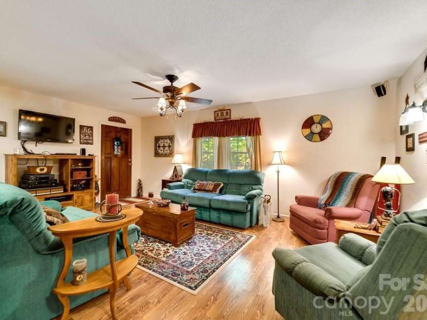 116 Keepsake Lane, Whittier, NC 28789.  MLS# CAR4394125, YatesRealty ID 31042. 