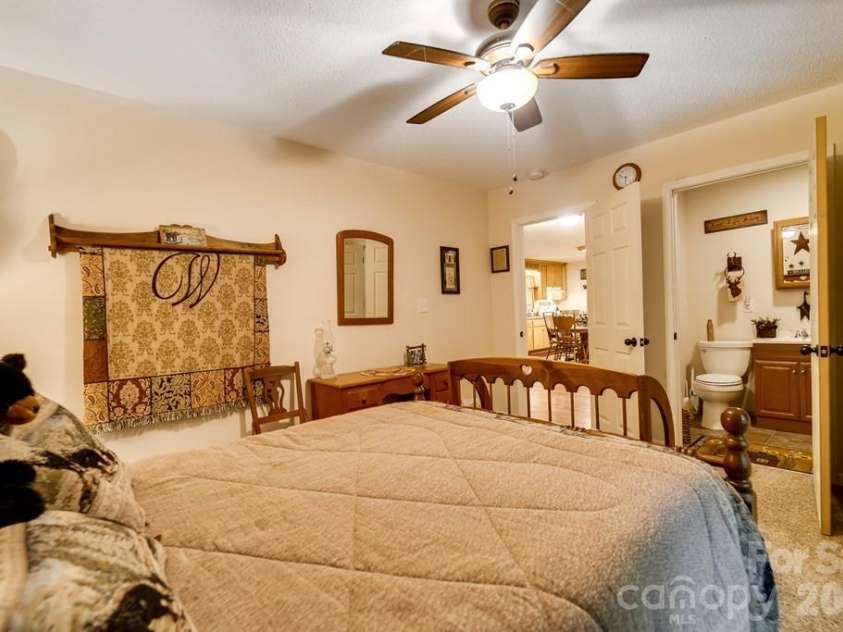116 Keepsake Lane, Whittier, NC 28789.  MLS# CAR4394125, YatesRealty ID 31042. 