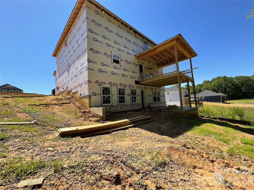 1570 Autumn Lane, York, SC 29745.  MLS# CAR4390453, YatesRealty ID 31047. 