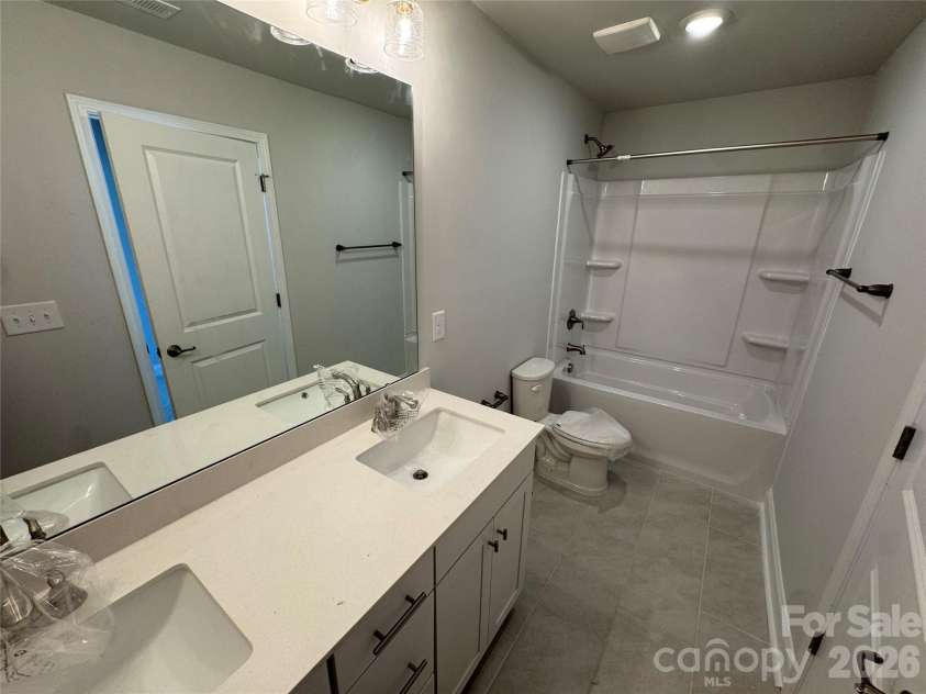 1570 Autumn Lane, York, SC 29745.  MLS# CAR4390453, YatesRealty ID 31047. 