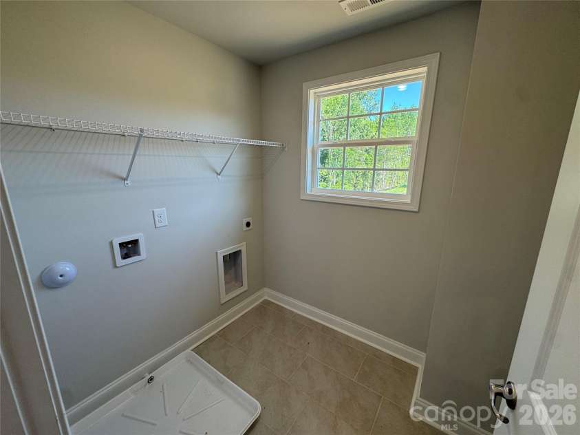 1570 Autumn Lane, York, SC 29745.  MLS# CAR4390453, YatesRealty ID 31047. 