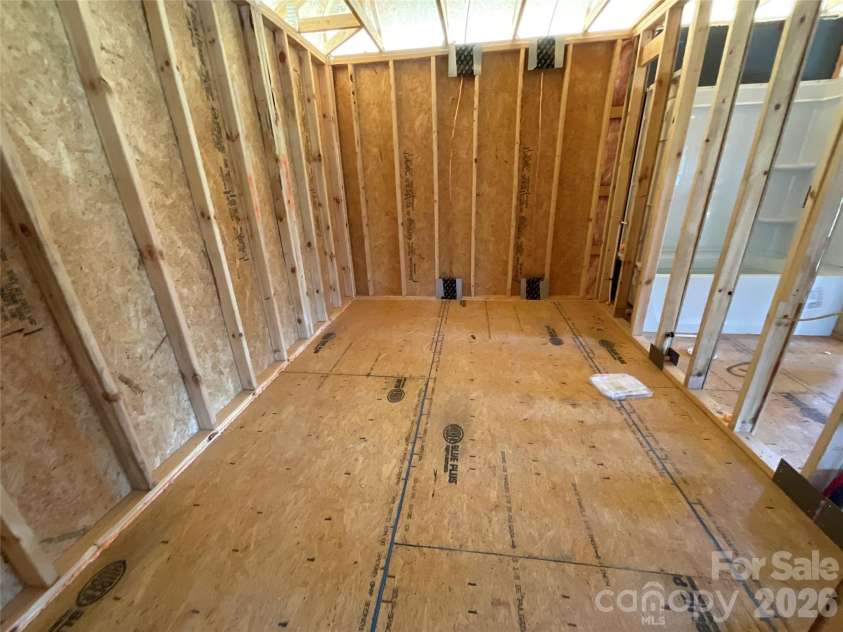 1570 Autumn Lane, York, SC 29745.  MLS# CAR4390453, YatesRealty ID 31047. Primary closet