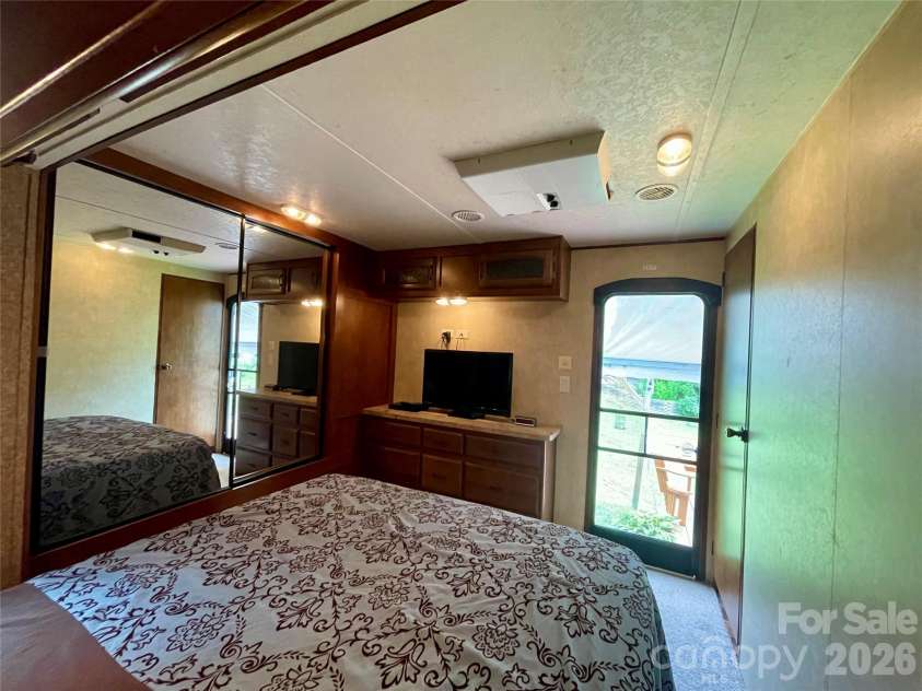 226 Saddle Ridge Drive, Ennice, NC 28623.  MLS# CAR4383260, YatesRealty ID 31048. 