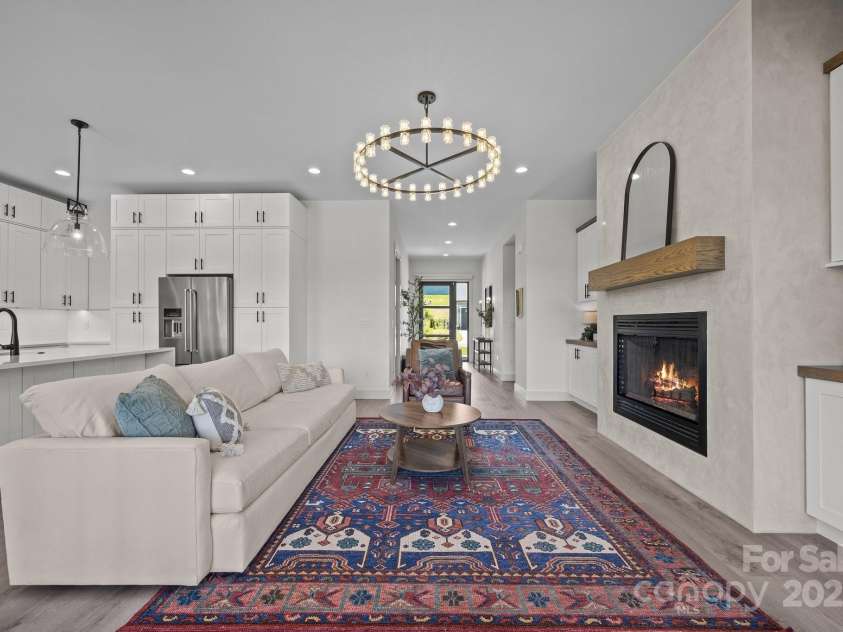 318 Avery Trail Drive, Arden, NC 28704.  MLS# CAR4276285, YatesRealty ID 31049. 