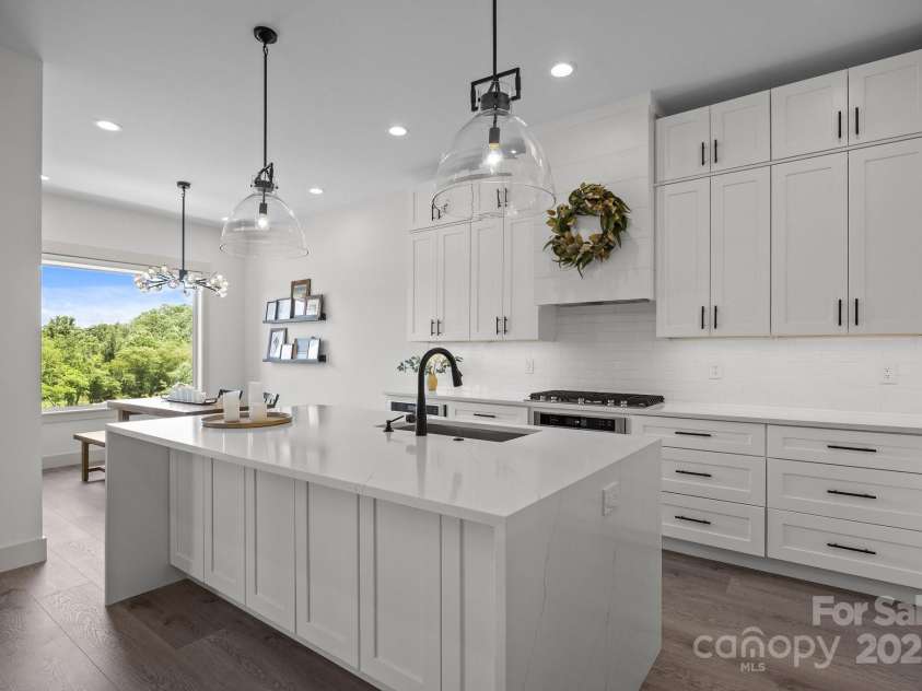 318 Avery Trail Drive, Arden, NC 28704.  MLS# CAR4276285, YatesRealty ID 31049. 