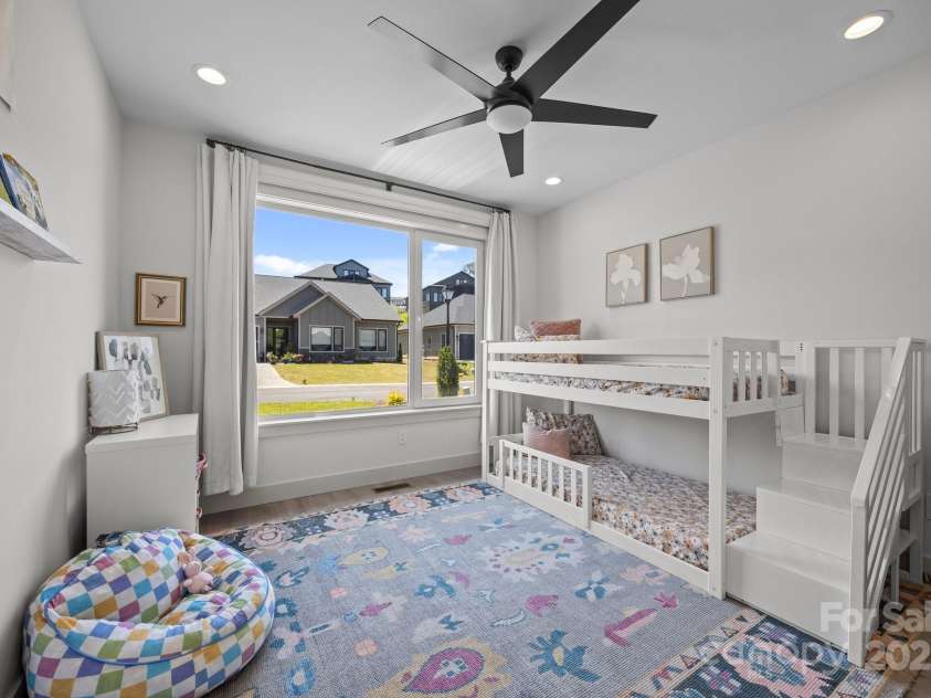 318 Avery Trail Drive, Arden, NC 28704.  MLS# CAR4276285, YatesRealty ID 31049. 