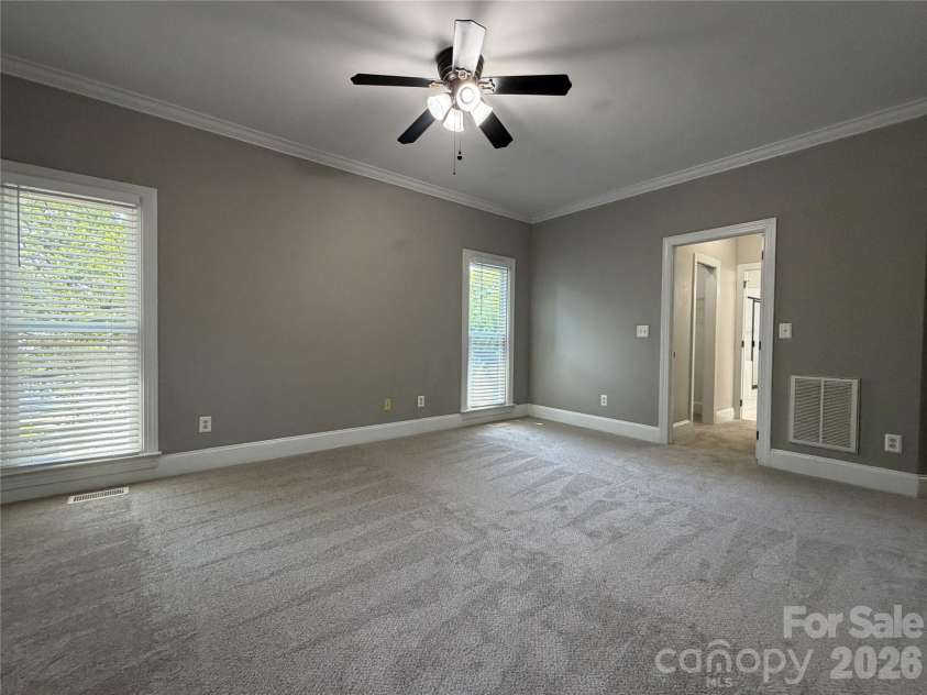 17120 Players Ridge Drive, Cornelius, NC 28031.  MLS# CAR4392492, YatesRealty ID 31050. 