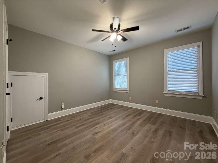 17120 Players Ridge Drive, Cornelius, NC 28031.  MLS# CAR4392492, YatesRealty ID 31050. 