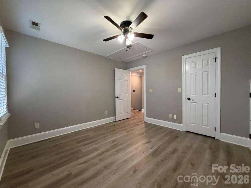 17120 Players Ridge Drive, Cornelius, NC 28031.  MLS# CAR4392492, YatesRealty ID 31050. 