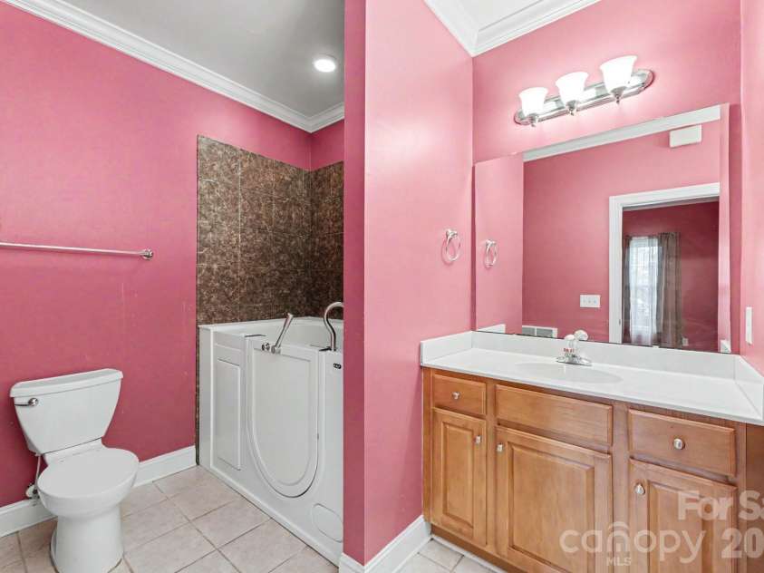 411 Northbridge Drive, High Point, NC 27265.  MLS# CAR4383000, YatesRealty ID 31051. Primary bathroom