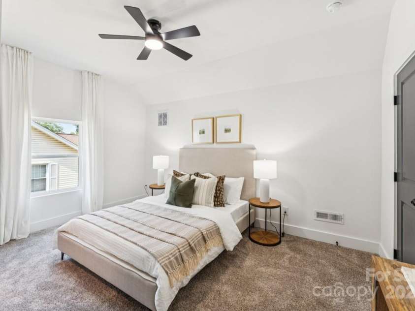 105 Ransom Street, Gastonia, NC 28052.  MLS# CAR4279798, YatesRealty ID 31052. Bedroom #3 Upstairs with Ensuite Full Bath