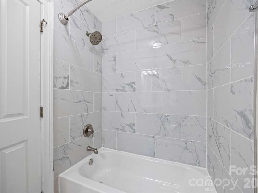 5306-5320 Park Road, Charlotte, NC 28209.  MLS# CAR4393439, YatesRealty ID 31053. 