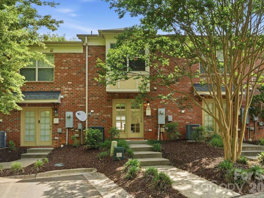 5306-5320 Park Road, Charlotte, NC 28209.  MLS# CAR4393439, YatesRealty ID 31053. 