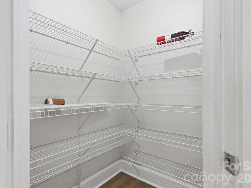 5306-5320 Park Road, Charlotte, NC 28209.  MLS# CAR4393439, YatesRealty ID 31053. 