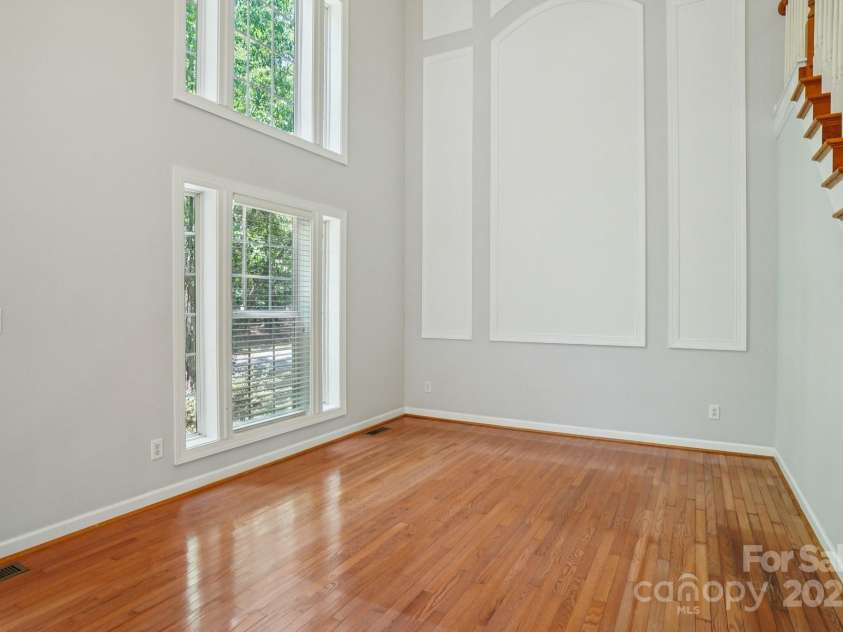 8020 Garnkirk Drive, Huntersville, NC 28078.  MLS# CAR4279896, YatesRealty ID 31053. 