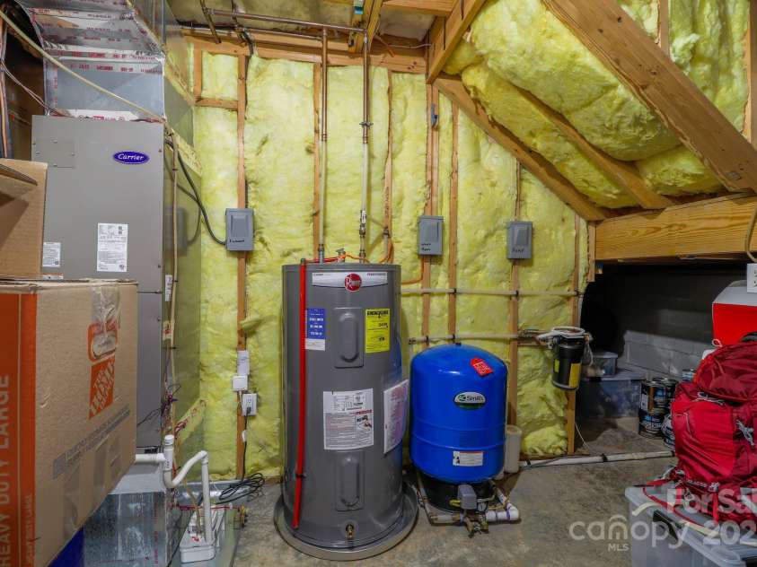 142 Ridge Brook Drive, Weaverville, NC 28787.  MLS# CAR4332710, YatesRealty ID 31054. Utility