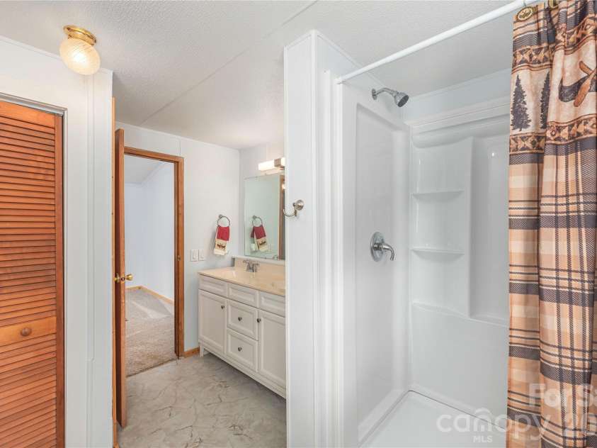 1458 Old Balsam Road, Waynesville, NC 28786.  MLS# CAR4392696, YatesRealty ID 31054. 
