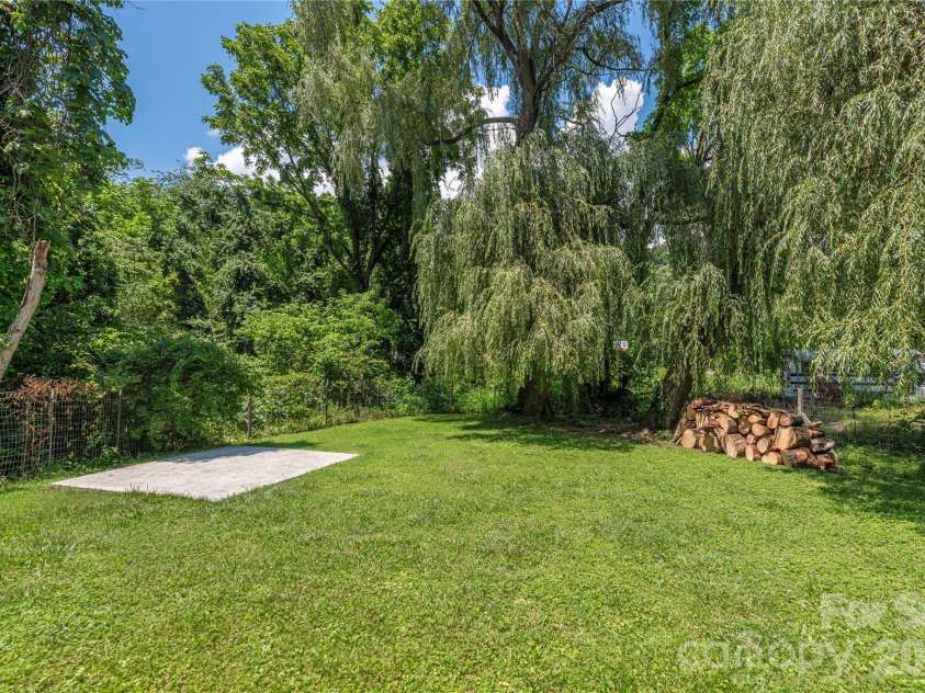 1458 Old Balsam Road, Waynesville, NC 28786.  MLS# CAR4392696, YatesRealty ID 31054. 
