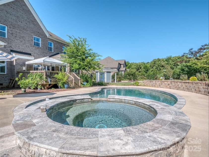 1011 Golden Bell Drive, Marvin, NC 28173.  MLS# CAR4333022, YatesRealty ID 31056. 