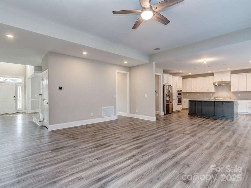 1011 Golden Bell Drive, Marvin, NC 28173.  MLS# CAR4333022, YatesRealty ID 31056. 