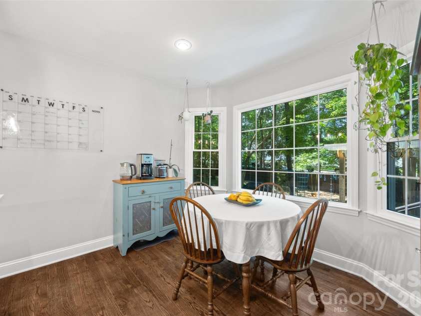 10924 Pampas Circle, Charlotte, NC 28226.  MLS# CAR4389053, YatesRealty ID 31056. 