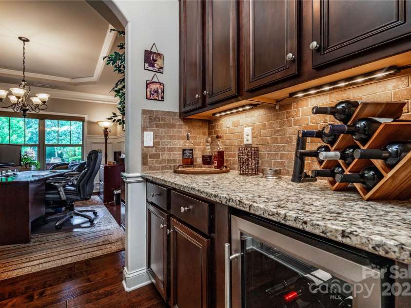 11915 Red Sorrell Lane, Huntersville, NC 28078.  MLS# CAR4284323, YatesRealty ID 31058. 