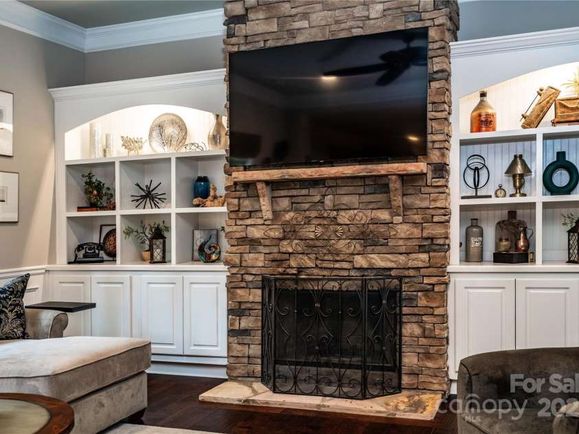 11915 Red Sorrell Lane, Huntersville, NC 28078.  MLS# CAR4284323, YatesRealty ID 31058. 