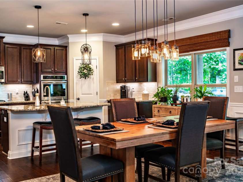 11915 Red Sorrell Lane, Huntersville, NC 28078.  MLS# CAR4284323, YatesRealty ID 31058. 