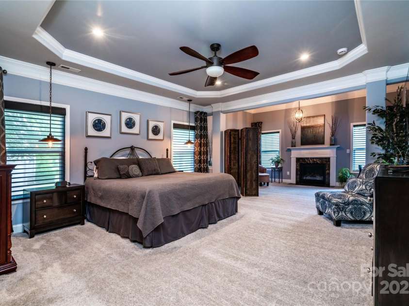 11915 Red Sorrell Lane, Huntersville, NC 28078.  MLS# CAR4284323, YatesRealty ID 31058. 