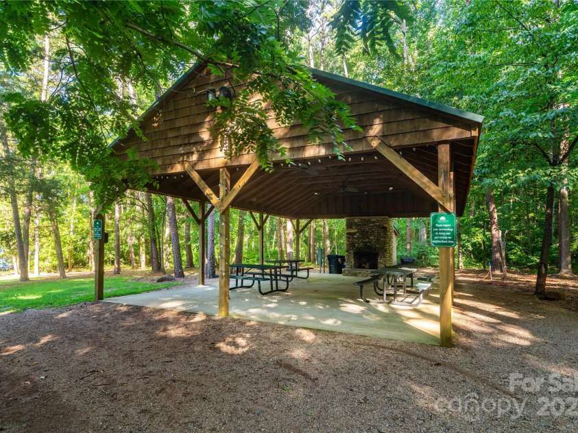 11915 Red Sorrell Lane, Huntersville, NC 28078.  MLS# CAR4284323, YatesRealty ID 31058. 