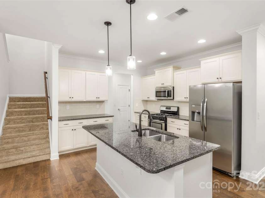 4016 Alston Drive, Lancaster, SC 29720.  MLS# CAR4283200, YatesRealty ID 31059. 