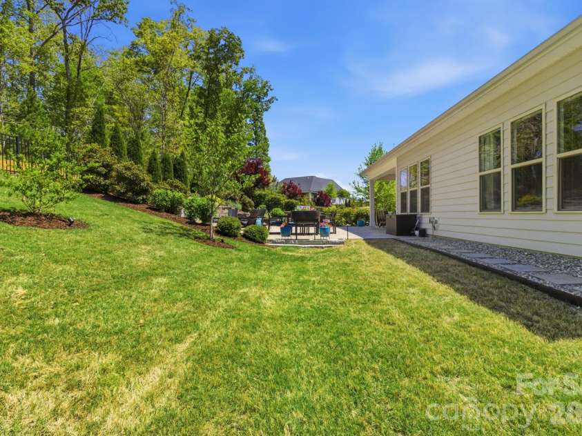 4512 Acorn Hill Drive, Lancaster, SC 29720.  MLS# CAR4384676, YatesRealty ID 31059. Backyard