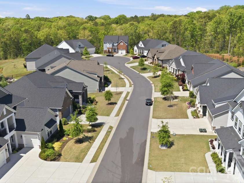 4512 Acorn Hill Drive, Lancaster, SC 29720.  MLS# CAR4384676, YatesRealty ID 31059. Community Area