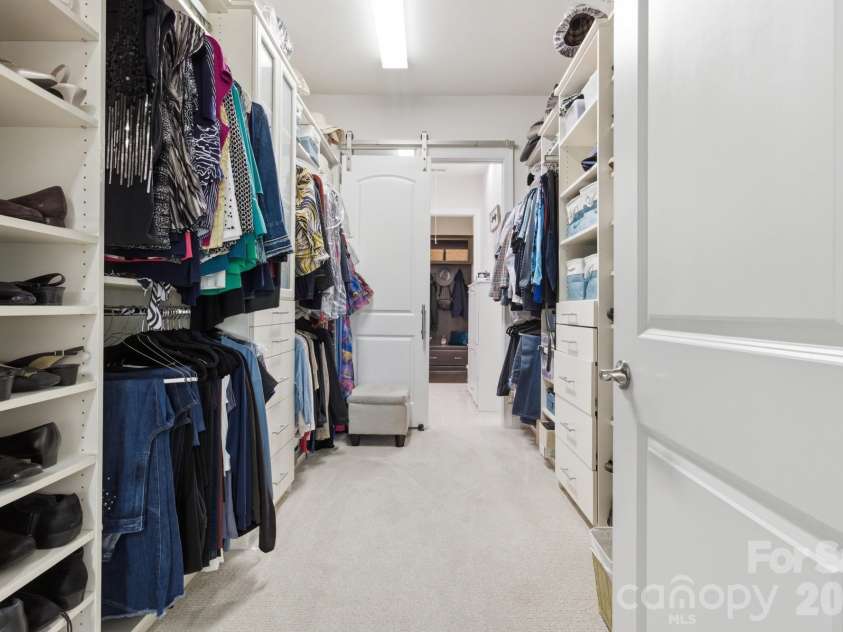 4512 Acorn Hill Drive, Lancaster, SC 29720.  MLS# CAR4384676, YatesRealty ID 31059. Walk in Closet
