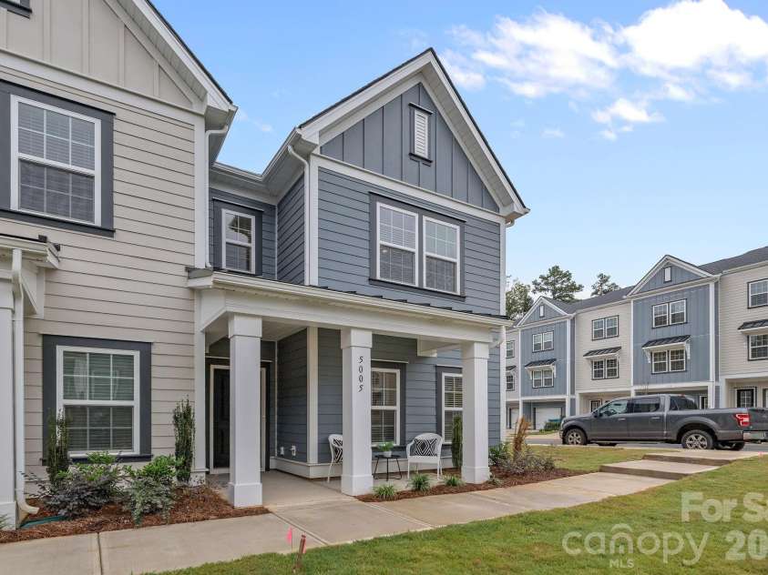 5016 Cherry Gum Court, Matthews, NC 28105.  MLS# CAR4354661, YatesRealty ID 3106. 