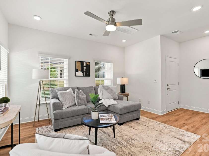 5016 Cherry Gum Court, Matthews, NC 28105.  MLS# CAR4422734, YatesRealty ID 3106. 