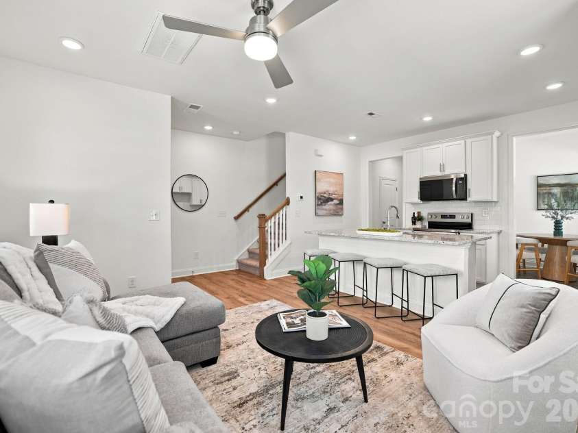 5016 Cherry Gum Court, Matthews, NC 28105.  MLS# CAR4422734, YatesRealty ID 3106. 