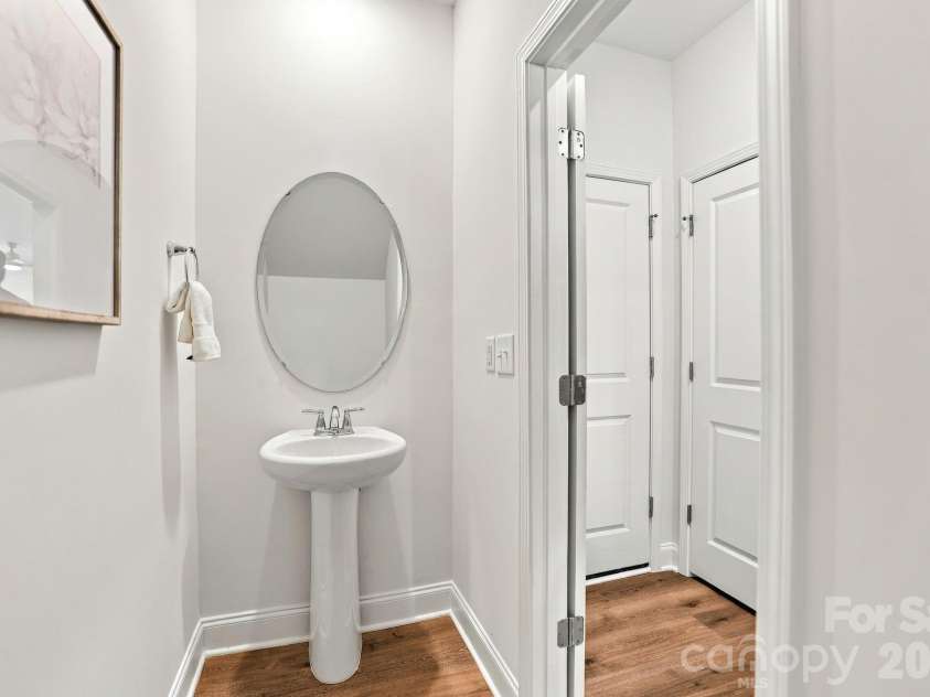 5016 Cherry Gum Court, Matthews, NC 28105.  MLS# CAR4422734, YatesRealty ID 3106. 