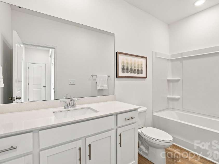 5016 Cherry Gum Court, Matthews, NC 28105.  MLS# CAR4422734, YatesRealty ID 3106. 