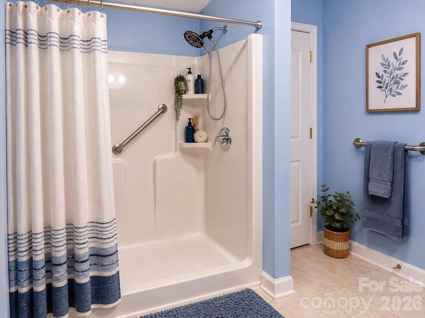 228 Oak Village Parkway, Mooresville, NC 28117.  MLS# CAR4391804, YatesRealty ID 31061. 