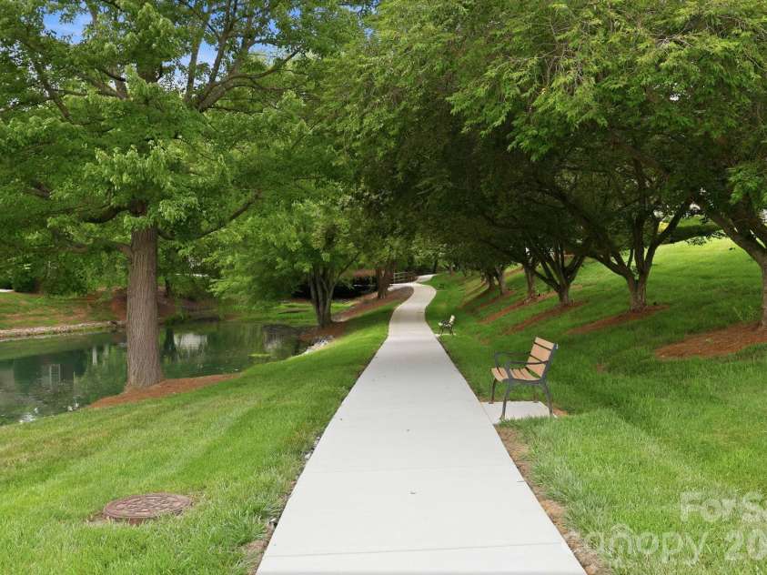 228 Oak Village Parkway, Mooresville, NC 28117.  MLS# CAR4391804, YatesRealty ID 31061. 