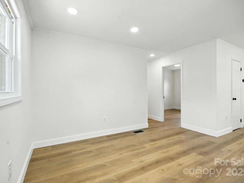 1214 Short Street, Salisbury, NC 28144.  MLS# CAR4286620, YatesRealty ID 31063. 