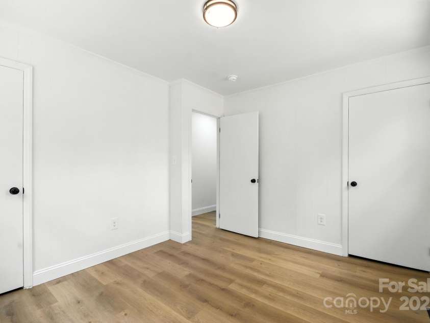 1214 Short Street, Salisbury, NC 28144.  MLS# CAR4286620, YatesRealty ID 31063. 