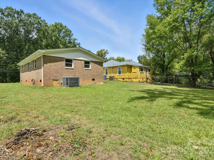 1214 Short Street, Salisbury, NC 28144.  MLS# CAR4286620, YatesRealty ID 31063. Big private back yard