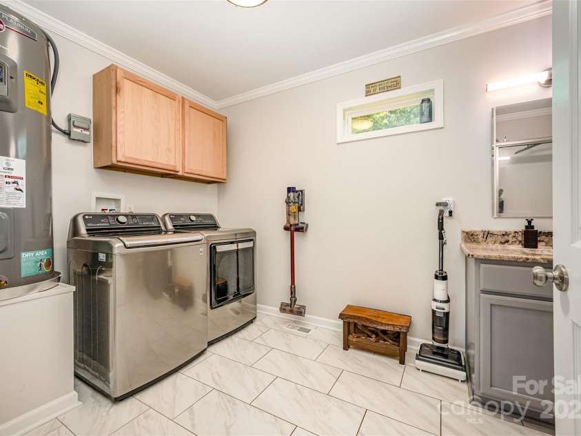 2570 Lipe Road, China Grove, NC 28023.  MLS# CAR4288762, YatesRealty ID 31065. 