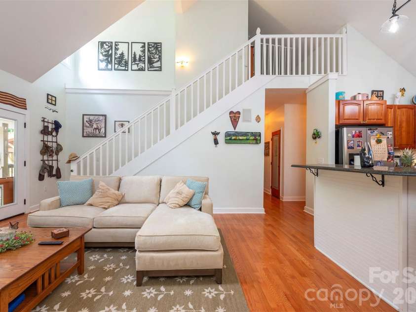 78 Spellbound Road, Waynesville, NC 28785.  MLS# CAR4378330, YatesRealty ID 31065. 