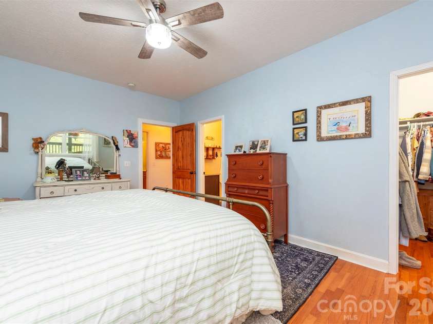 78 Spellbound Road, Waynesville, NC 28785.  MLS# CAR4378330, YatesRealty ID 31065. 