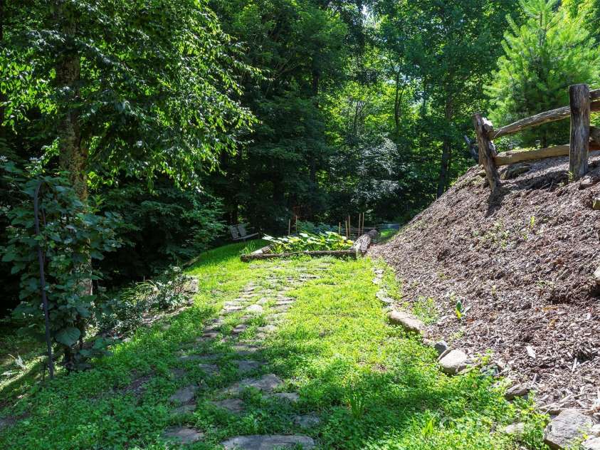 78 Spellbound Road, Waynesville, NC 28785.  MLS# CAR4378330, YatesRealty ID 31065. 