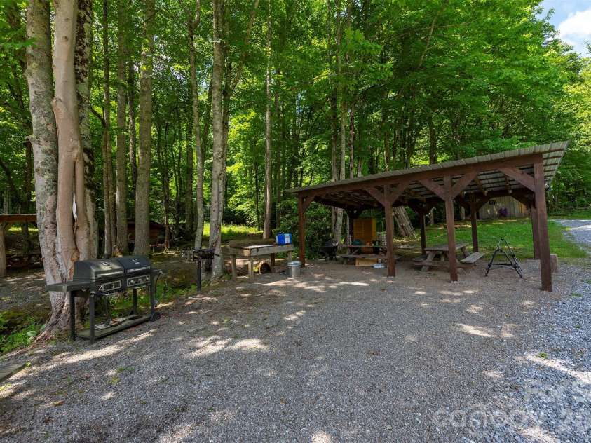 78 Spellbound Road, Waynesville, NC 28785.  MLS# CAR4378330, YatesRealty ID 31065. 